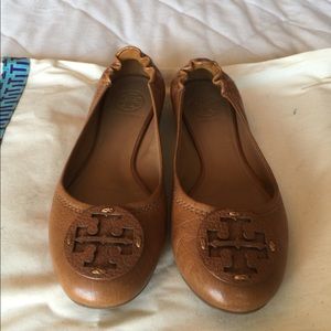 Barely Worn Tory Burch Tan Flats, Sz 7.5